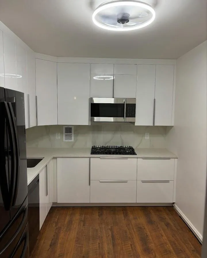Renovated kitchen with quartz countertops in East Riverdale